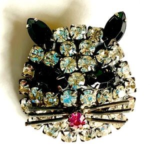 Vintage Rhinestone Cat Face Pin 1950s